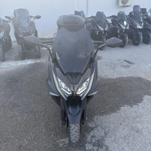 KYMCO AK 550