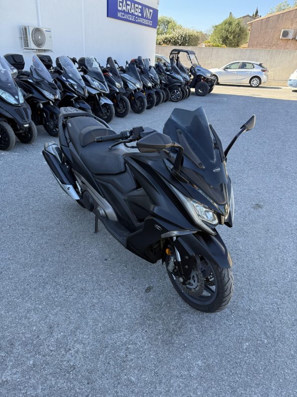 AK 550 – Image 2